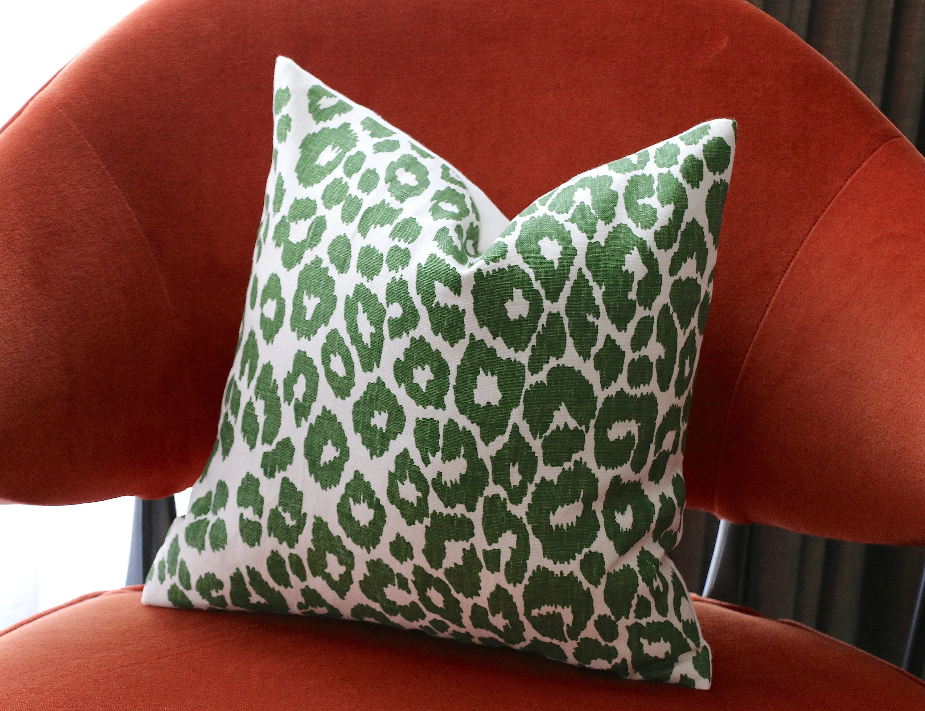 10 Sizes: Iconic Leopard Green Decorative Pillow Cover, DOUBLE SIDED, Dark Green Iconic Leopard, Schumacher Accent Pillow Cover