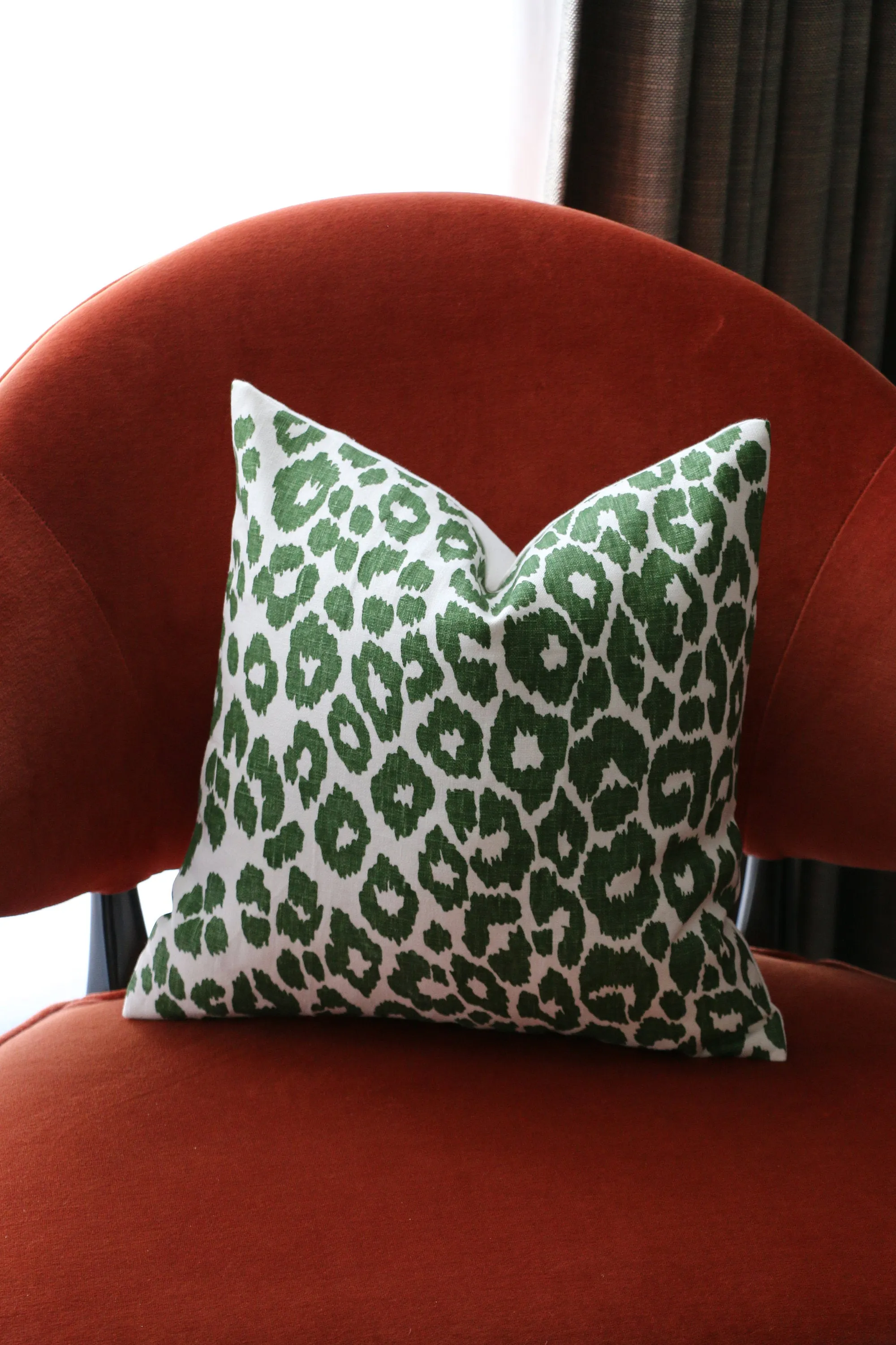 10 Sizes: Iconic Leopard Green Decorative Pillow Cover, DOUBLE SIDED, Dark Green Iconic Leopard, Schumacher Accent Pillow Cover