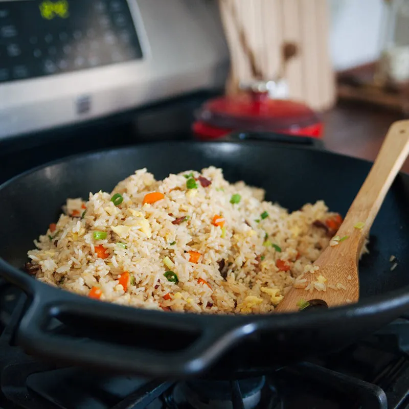 14" Cast Iron Wok