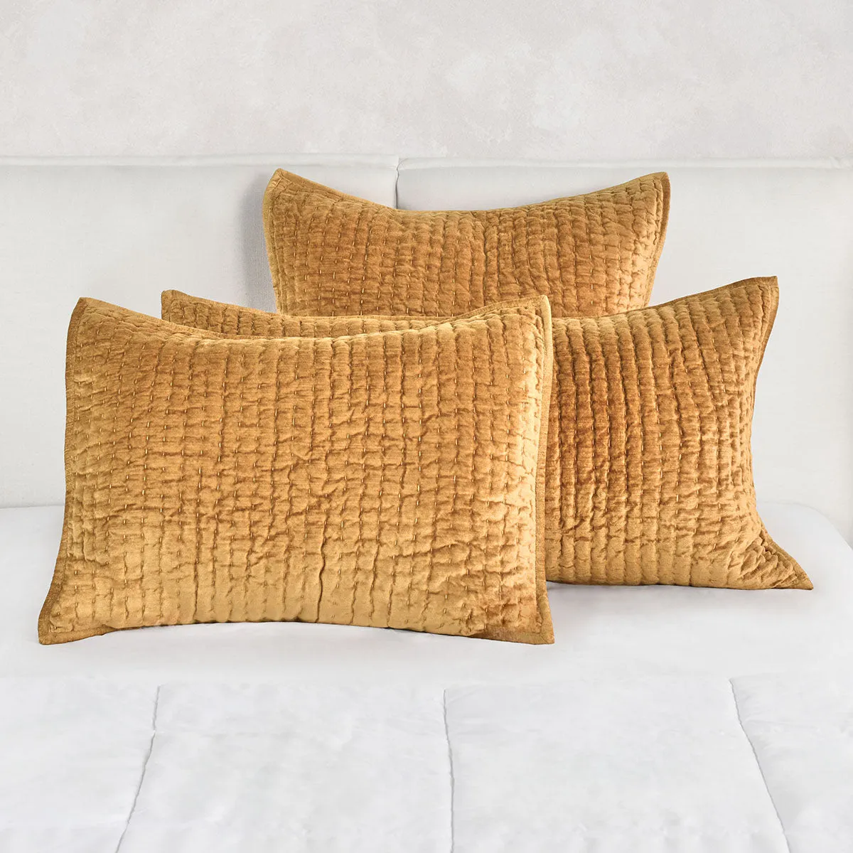 Bari Velvet Honey Gold Quilt