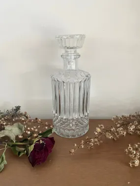 Carafe rétro en verre ciselé