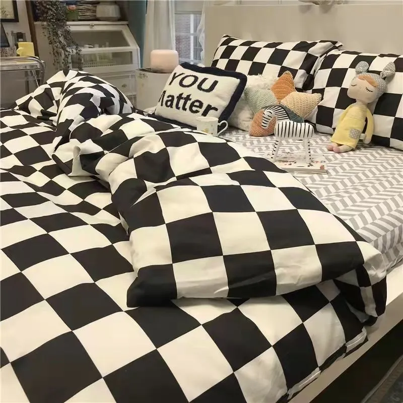 Classic Black White Grid Bedding Set Fashion Single Double Bed Linens Cover Quilt Pillowcase for Girl Boy Home Textile