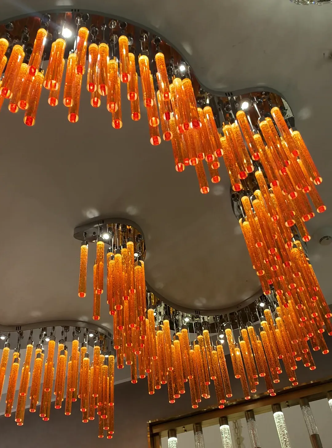 Creative Irregular Floating Orange Crystal Cylinder Chandelier for Living Room/Hotel/Restaurant