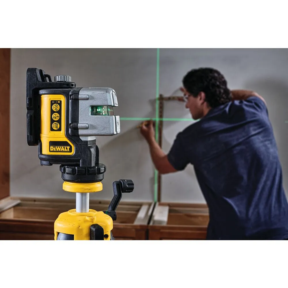 DeWalt DW089CG 3 Line Green Laser Level