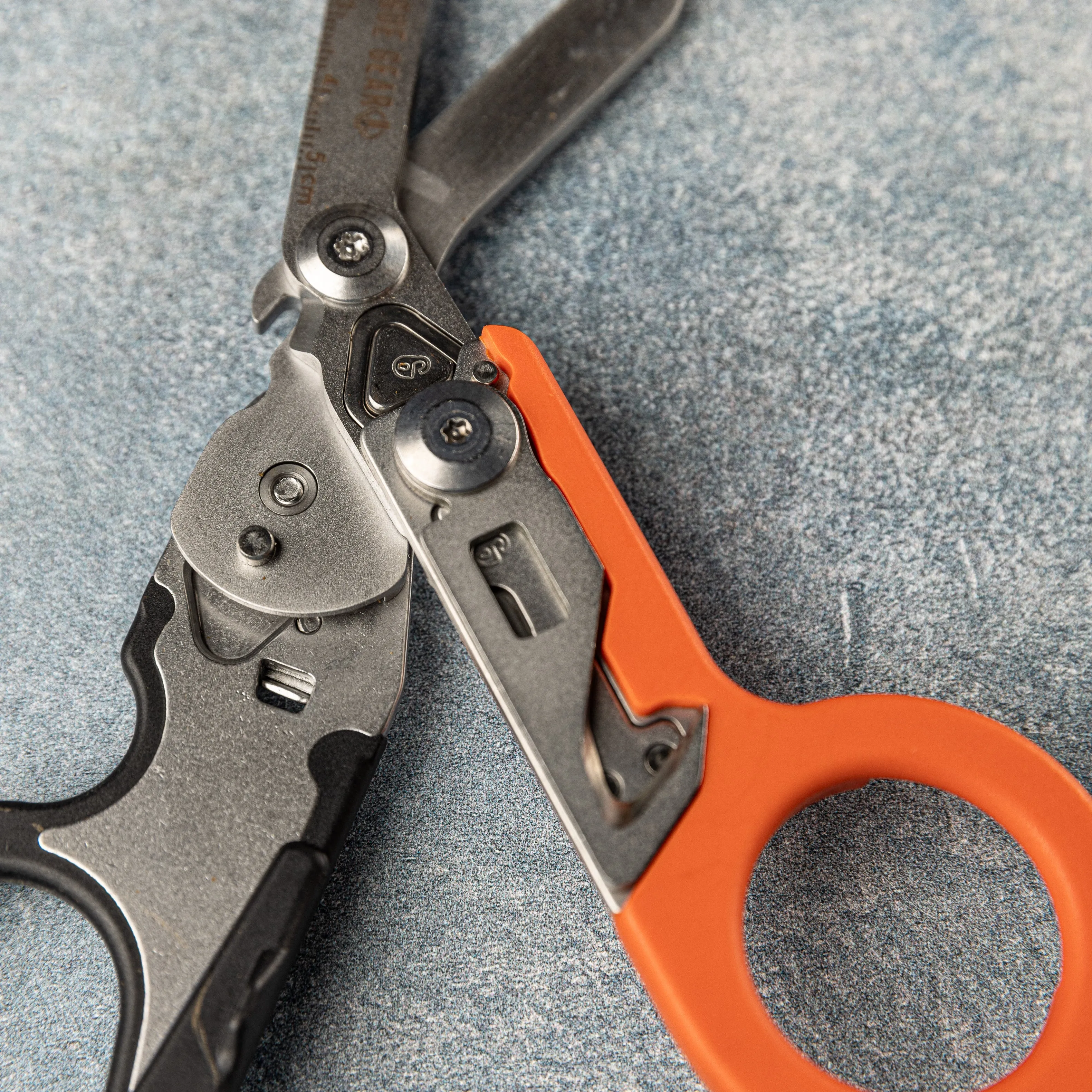 Folding Scuba Diving Shears and Rescue Shears