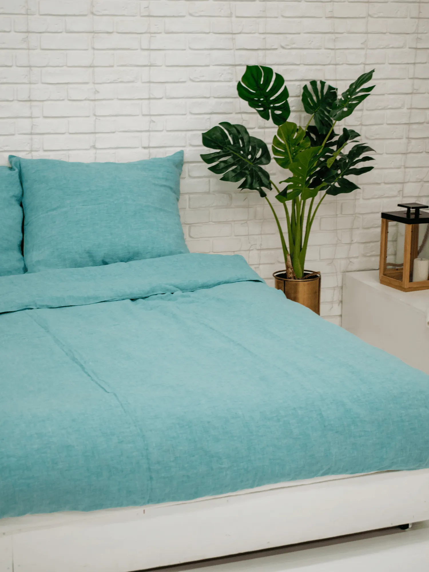 Green Melange Soft Linen Bedding Set (The set includes 4 items of green melange colour)