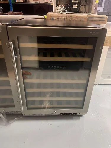 Mayer MMWC46MAG 46 Bottles Wine Chiller