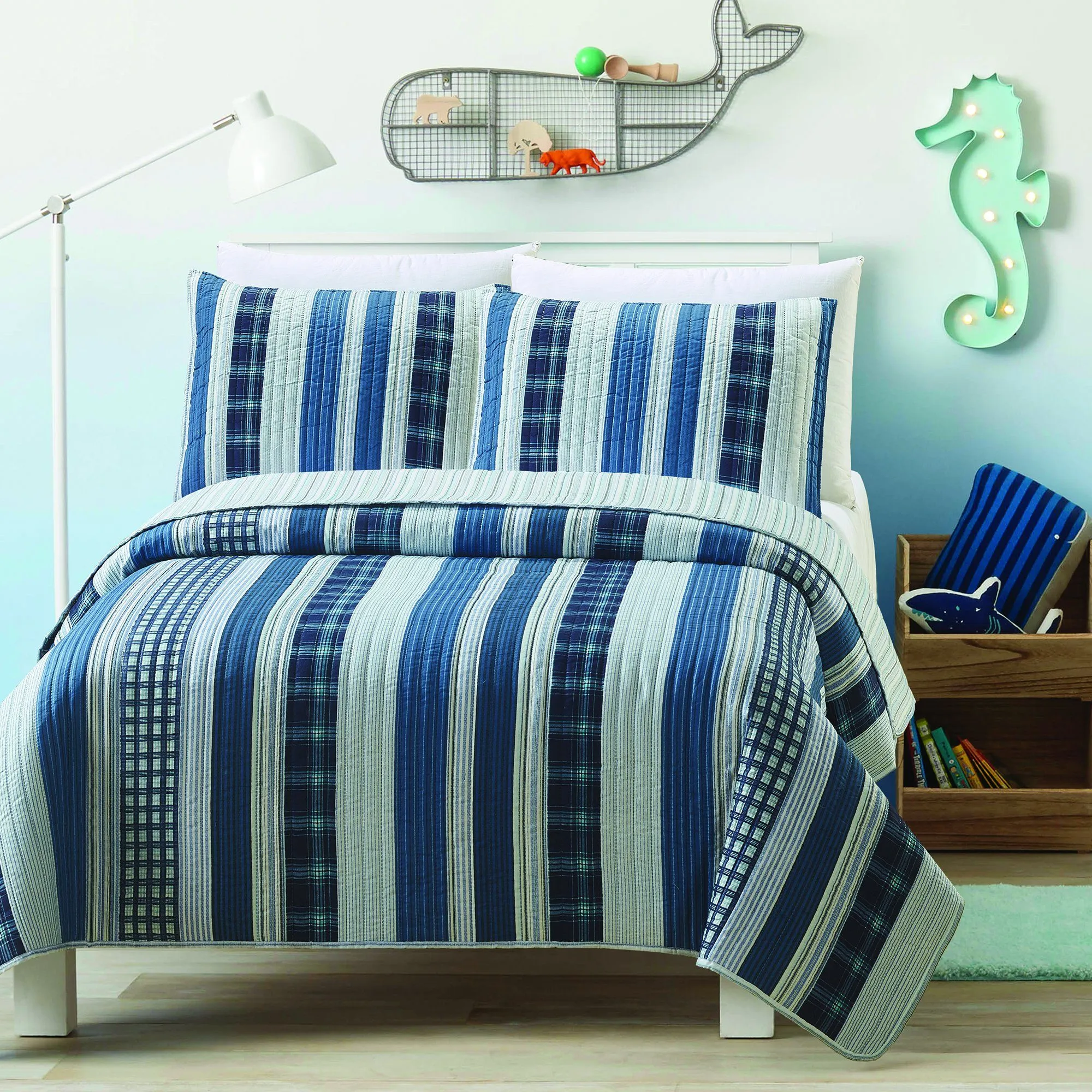 Patchwork Stripe - 3 Piece Reversible Quilt Set