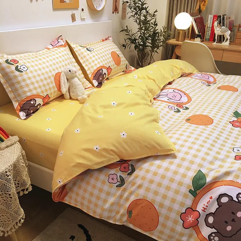 Rabbit and Teddy Bear Print Bedding Set