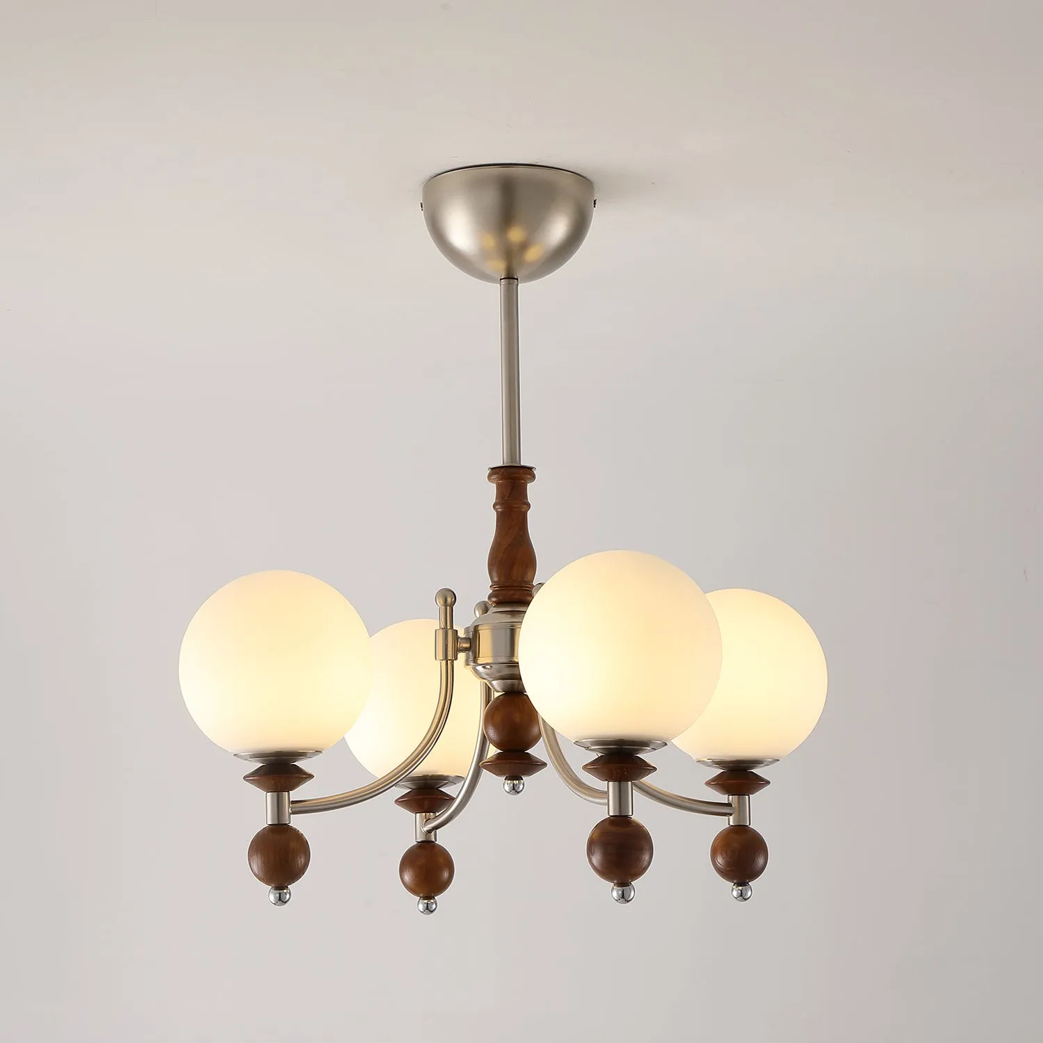 Retro Ellan Chandelier