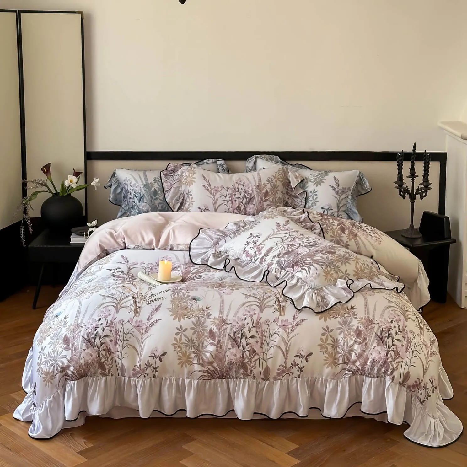 Silky Floral Bedding Set