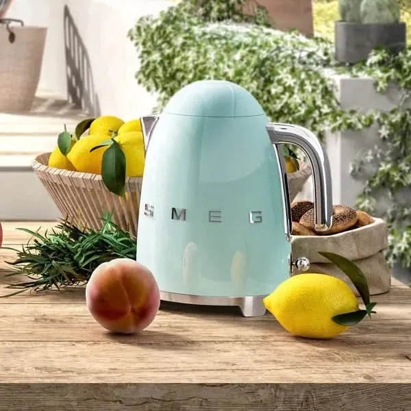 Smeg 50's Style Jug Kettle, 1.7L, 300W, Soft Opening, 360° Swivel Base - Pastel Blue