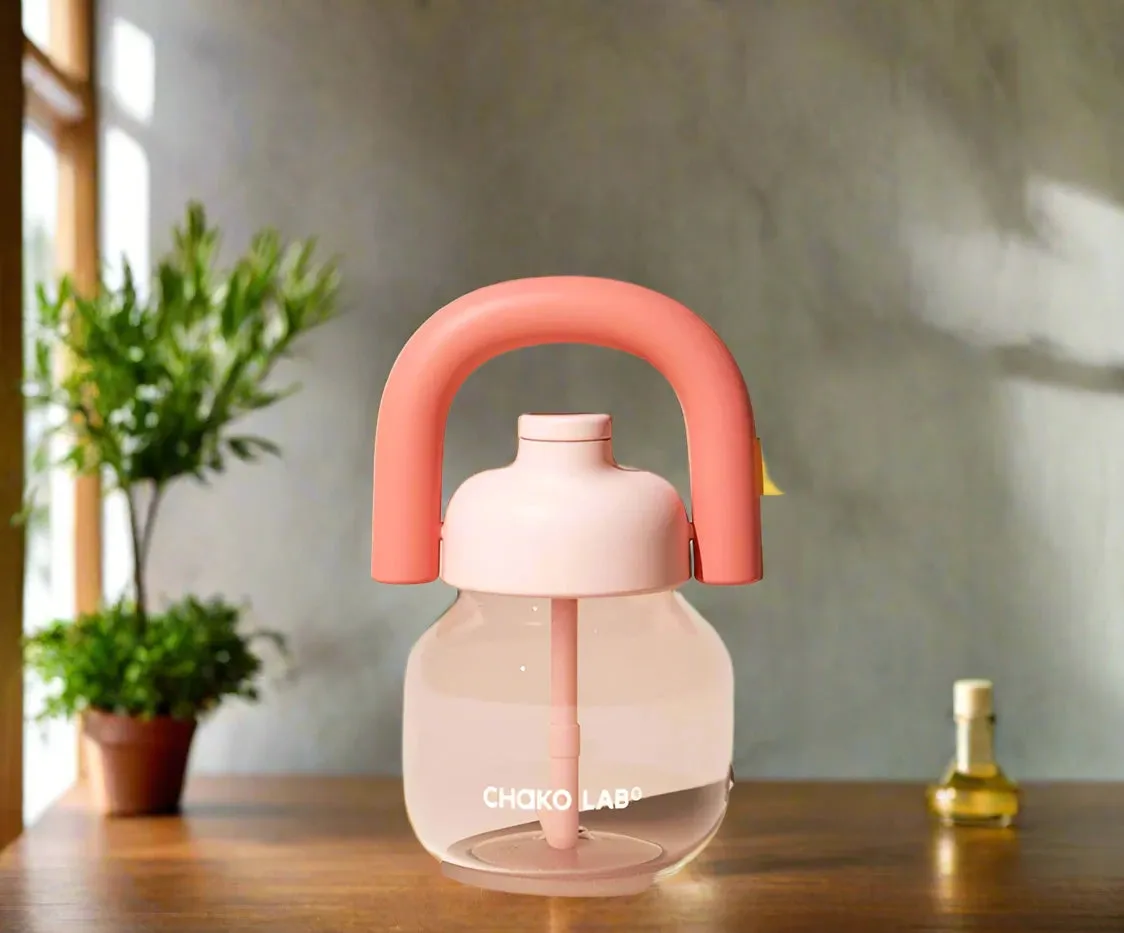 Stylish straw Cup - adorable