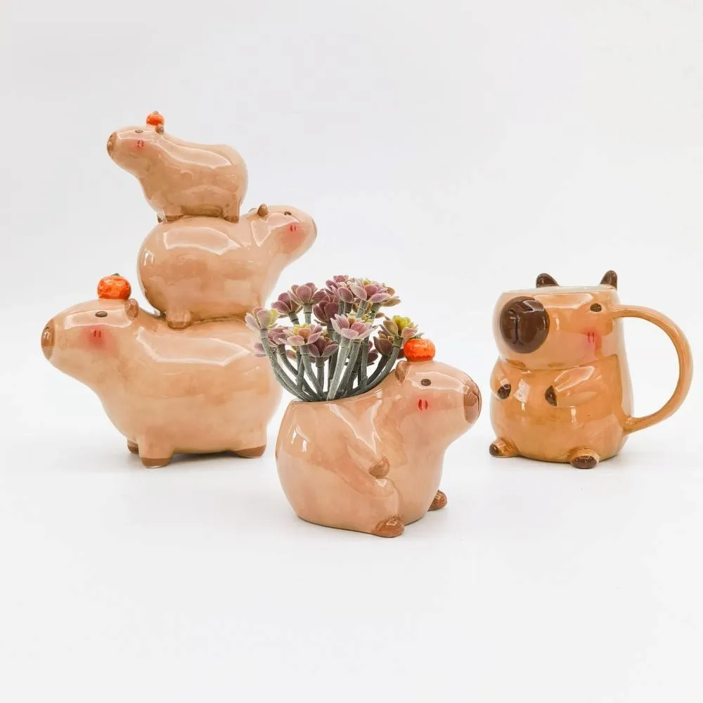 Urban products: Capybara Mug Brown 13cm