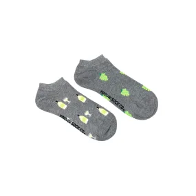 Women's White Wine & Grapes Ankle Socks